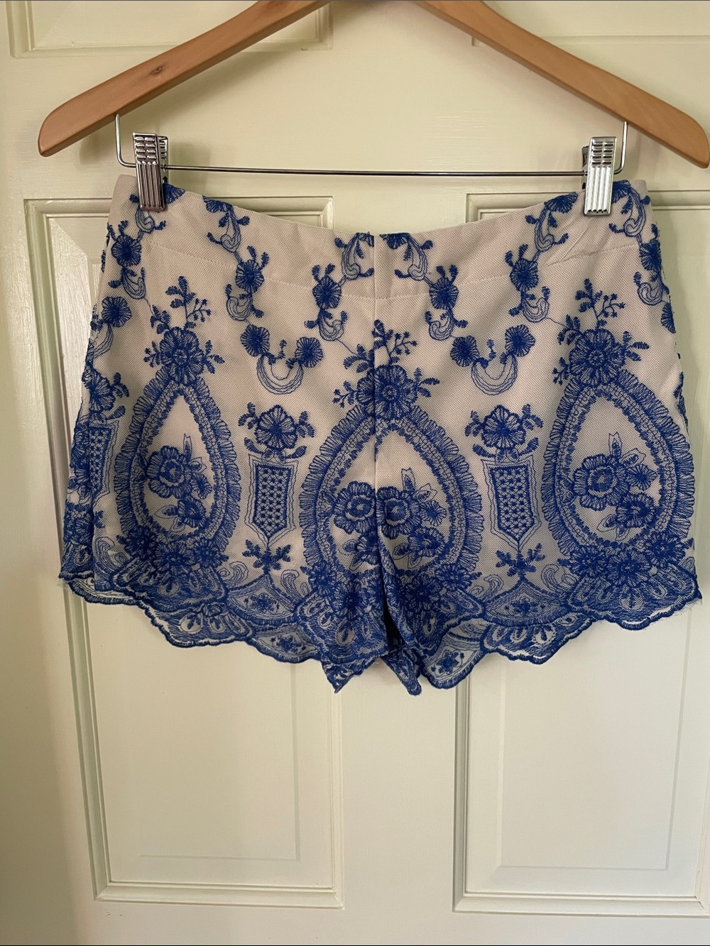 Blue Rain Cream and Blue Embroidered High-Waist Women's Shorts